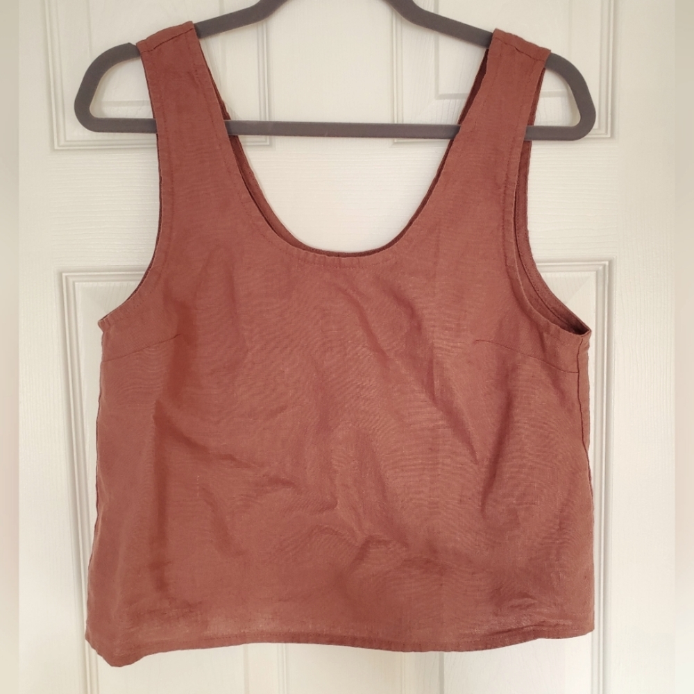 notPERFECTLINEN Porto Tank Top in Creamy Brown